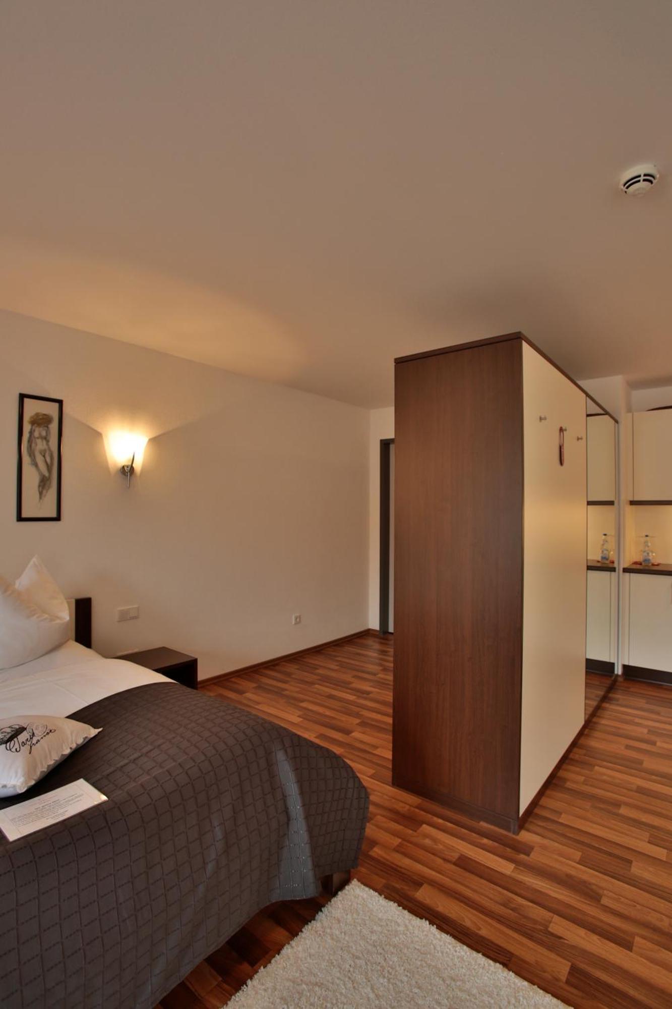 Hotel am Marktplatz Gangkofen Zimmer foto